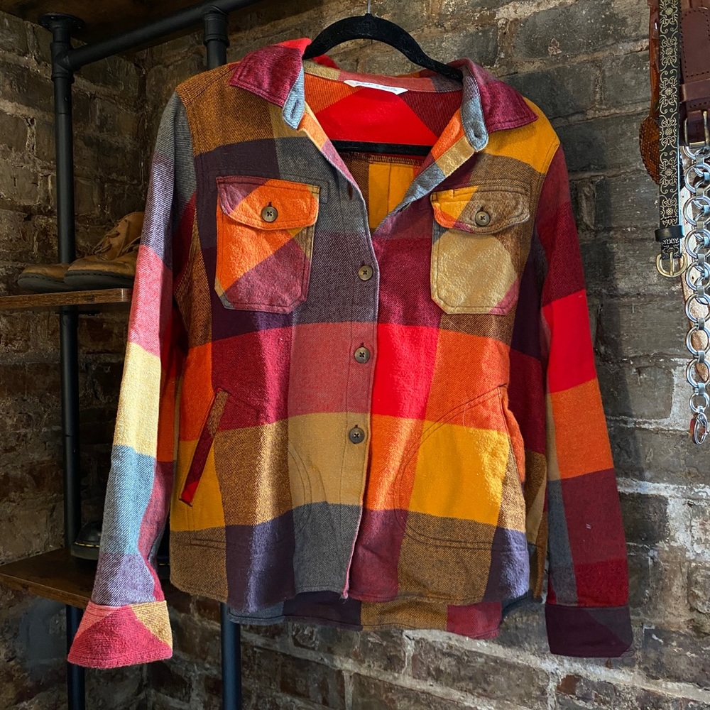 Woolrich WARM Red and Orange Plaid Flannel Button Down - Size M